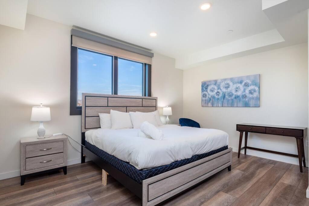 Luxurious Penthouse In Beverly Hills - Sleeps 10 Los Angeles Buitenkant foto