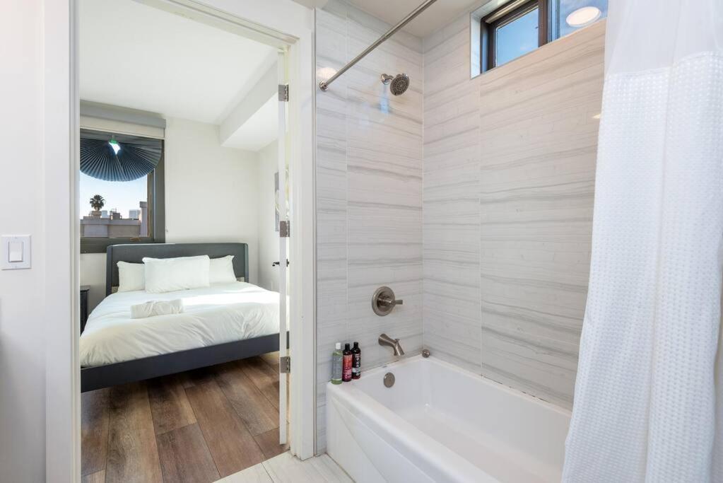 Luxurious Penthouse In Beverly Hills - Sleeps 10 Los Angeles Buitenkant foto